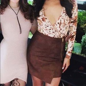 Faux Leather Zipper Skirt✨